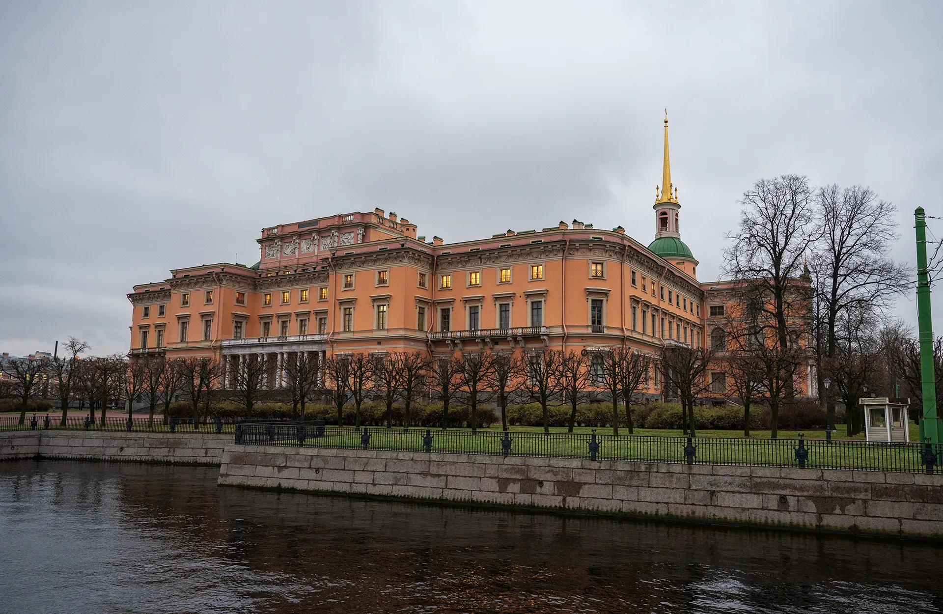 Михайловский замок. Дворец Павла I