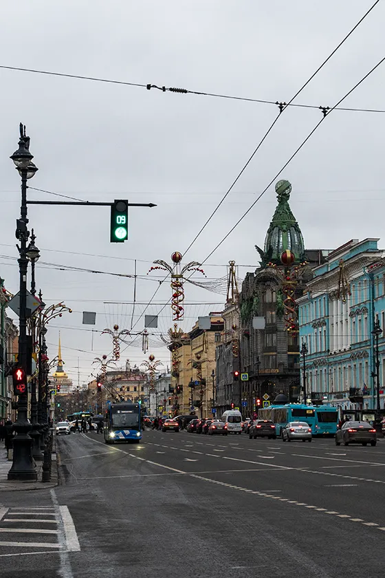 Маршрут по самому центру Петербурга. Невский проспект