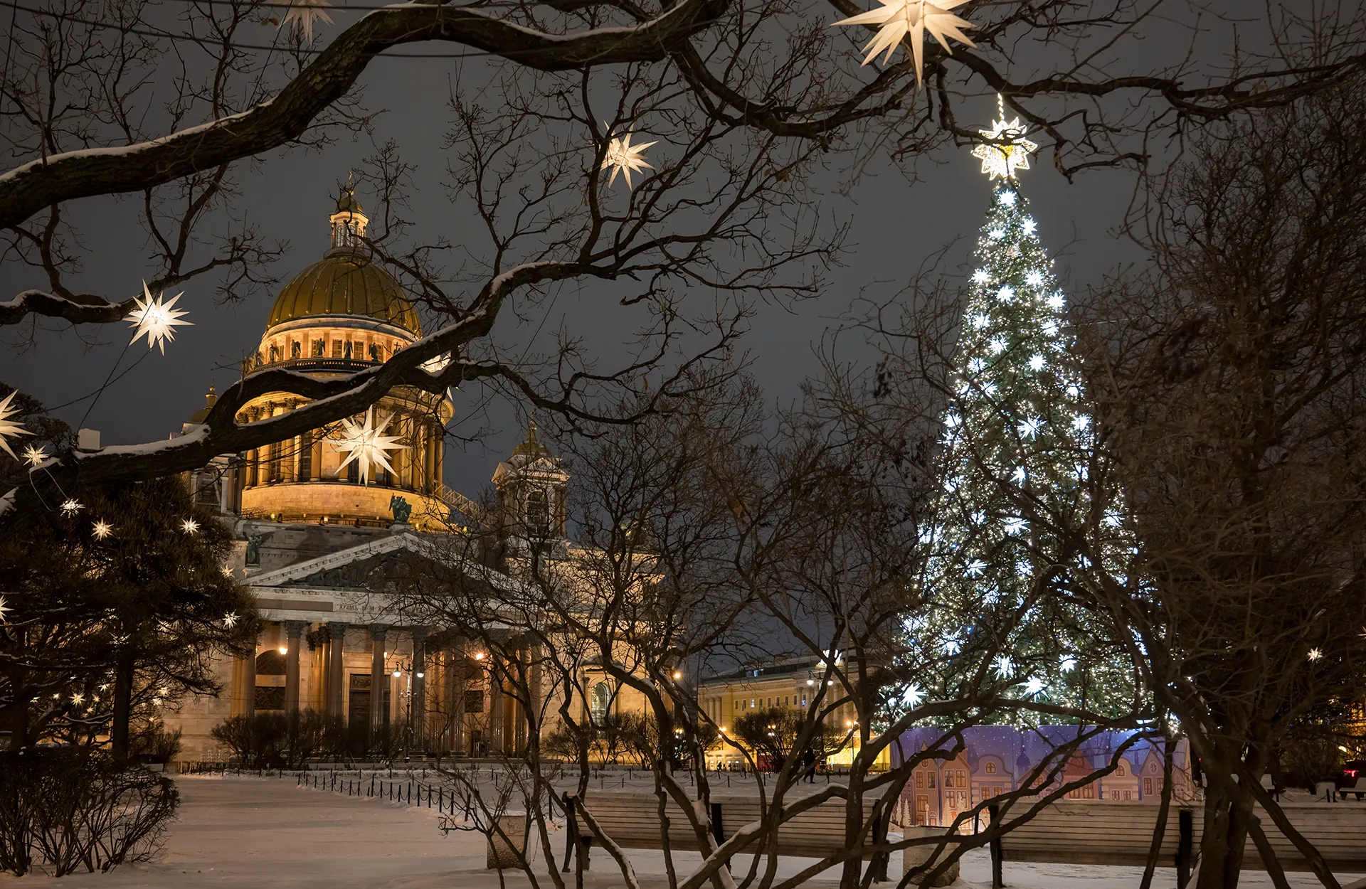 Исаакиевский сквер